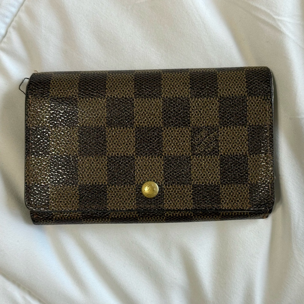 Louis Vuitton Damier Ebene Wallet